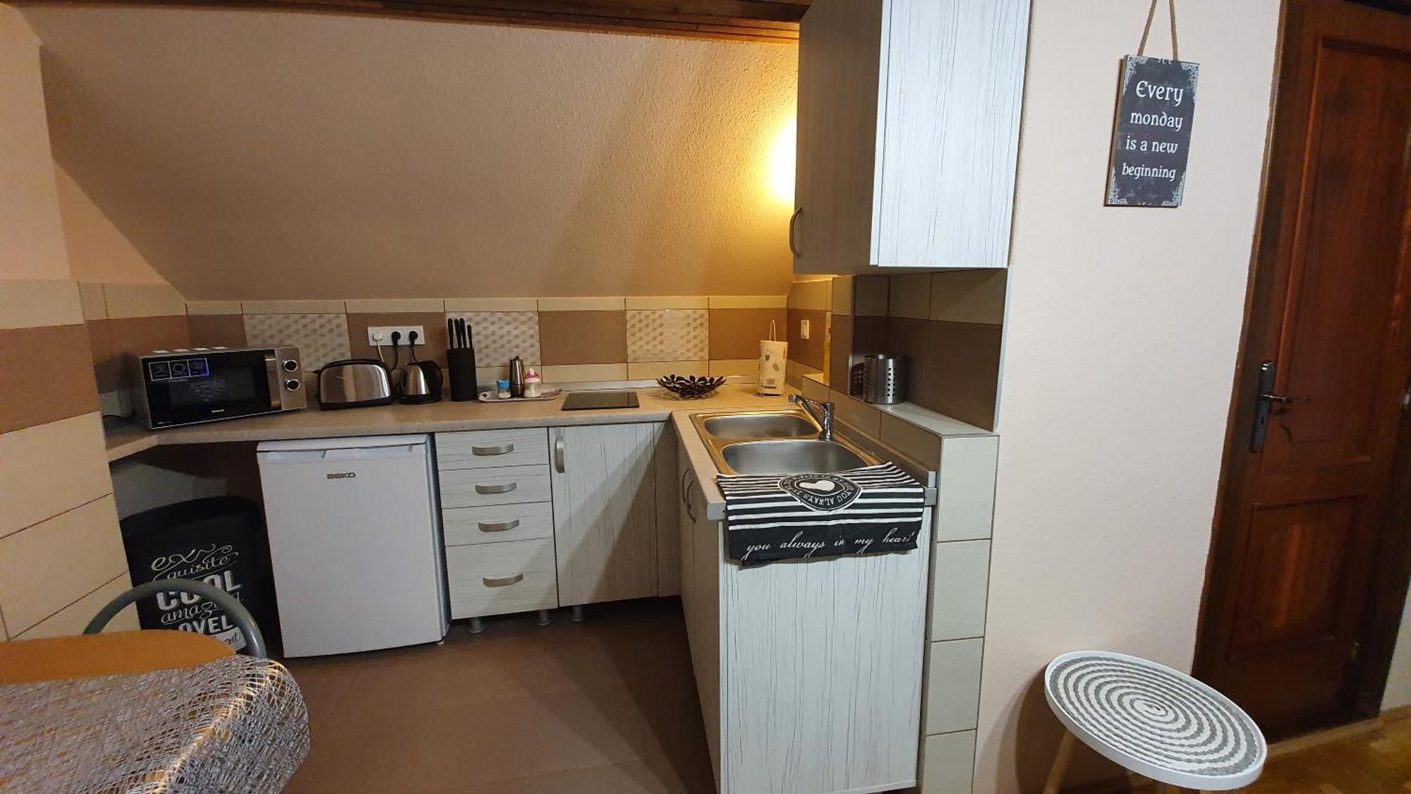 Agnes Vendeghazak Siofok-Apartman 2 Екстериор снимка